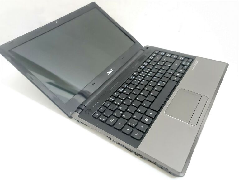 ACER 4820T I5-430 2GB 160GB