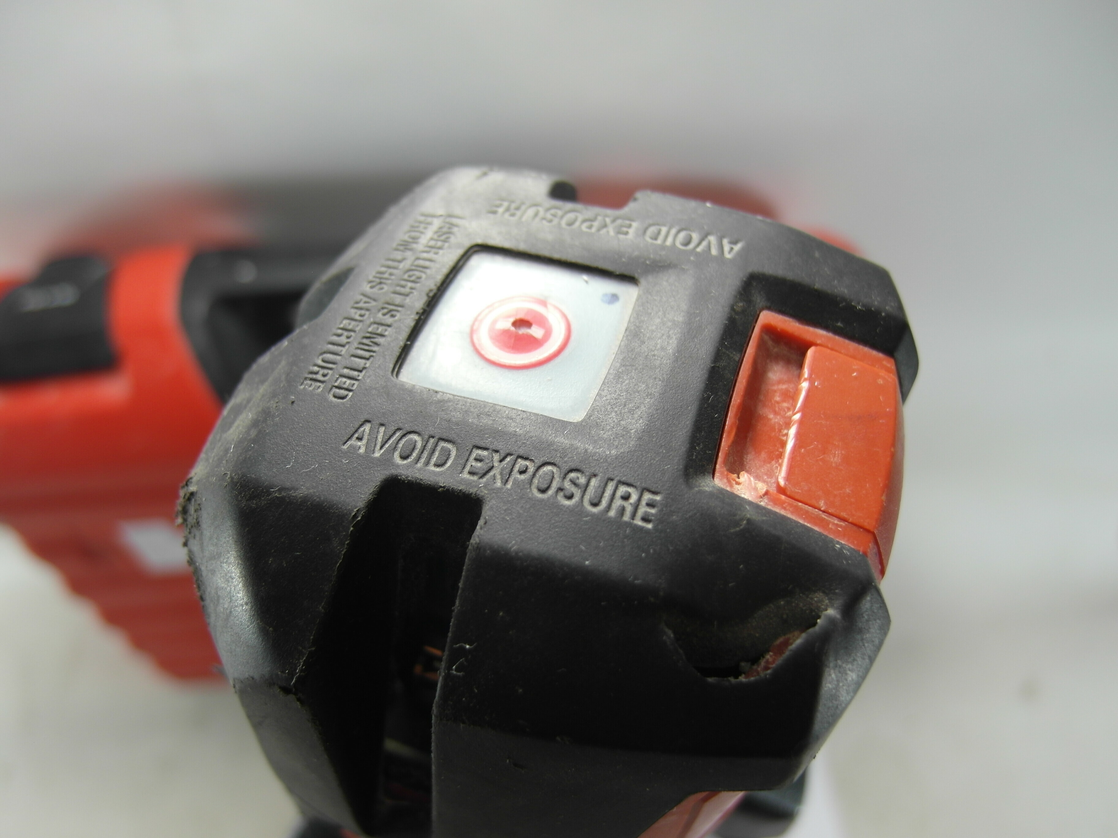 laser-wieloliniowy-hilti-pm-4-m-statyw-walizka-kod-producenta-pm-4-m