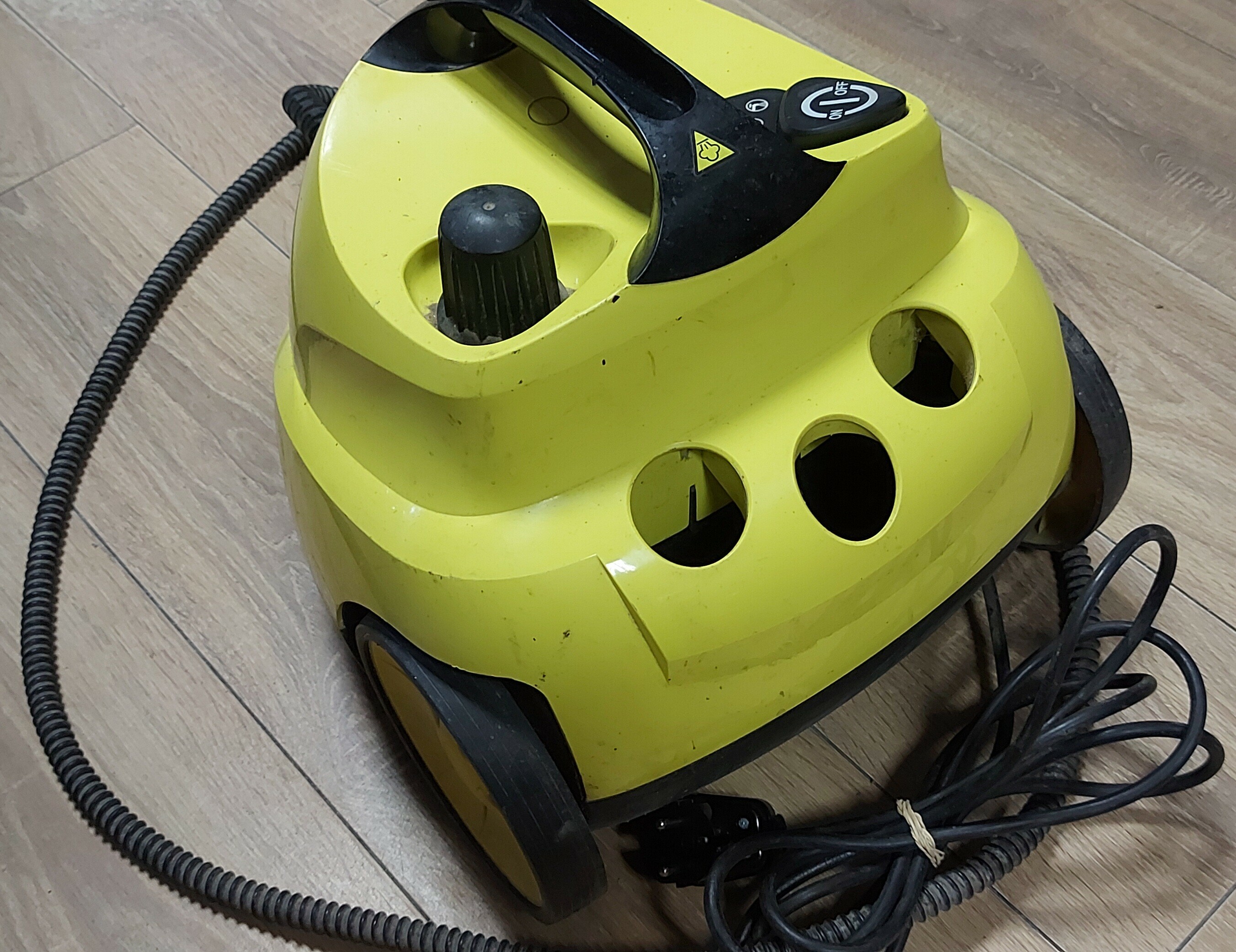 parownica-karcher-sc-1202-stan-uzywany