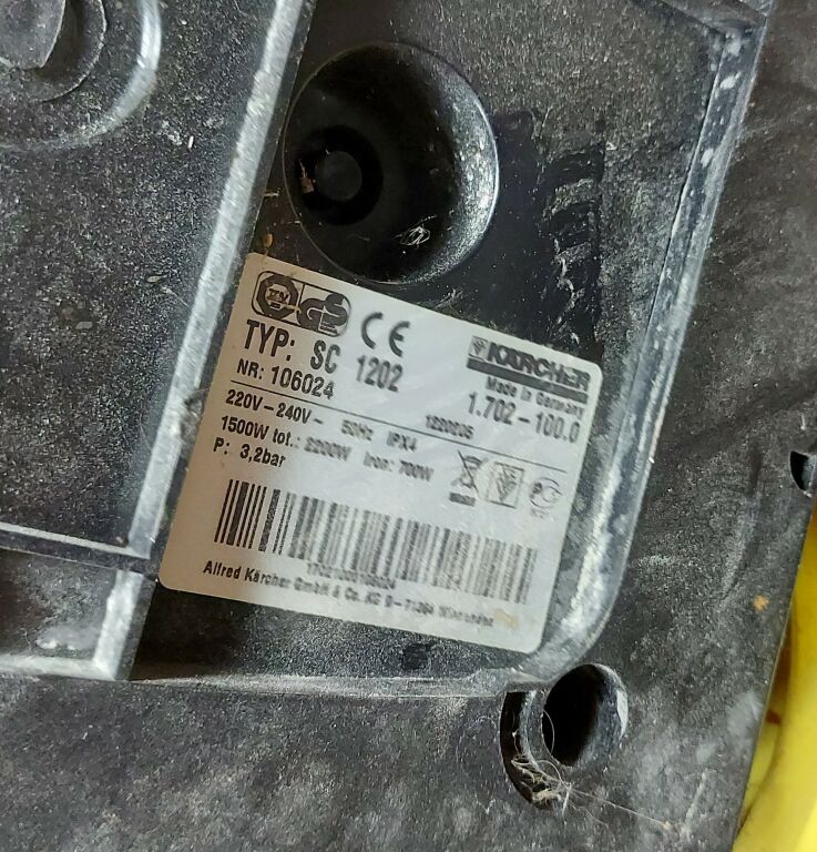 PAROWNICA KARCHER SC 1202