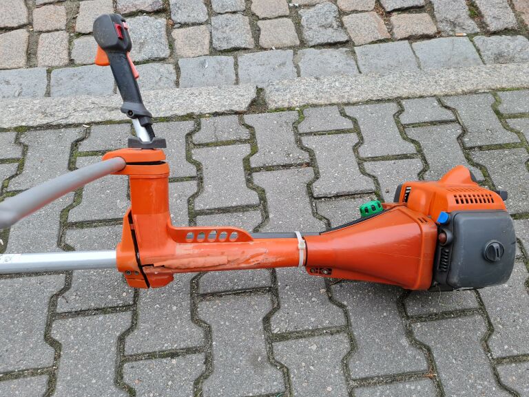 kosa-spalinowa-husqvarna-343r-2008r-27km-moc-silnika-spalinowego-27