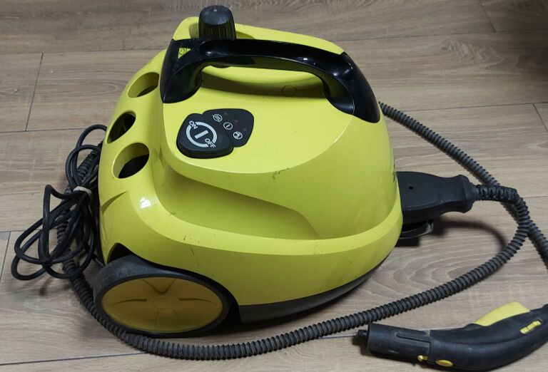 PAROWNICA KARCHER SC 1202