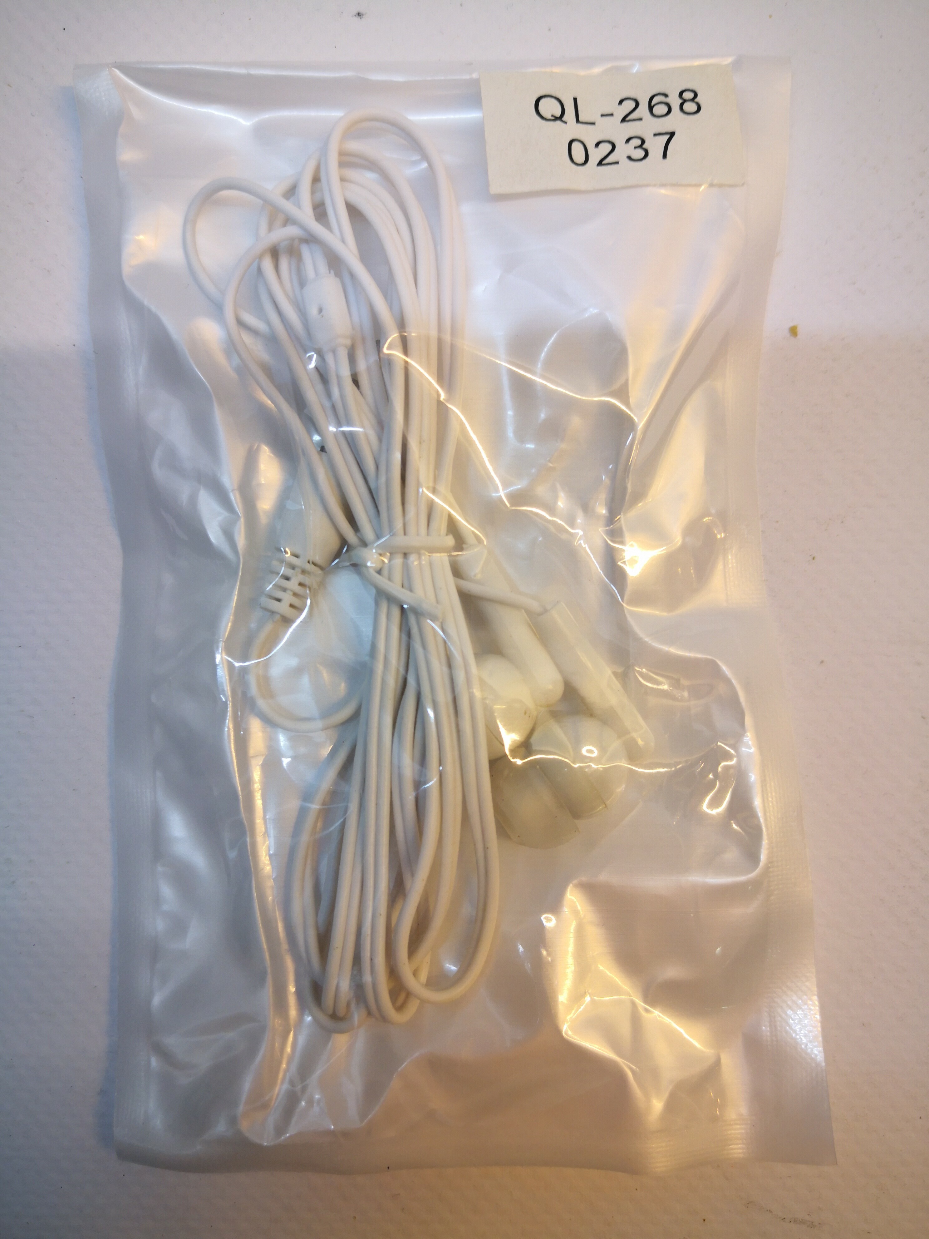 sluchawki-biale-ql-268-batorego-12-sj-skierniewice