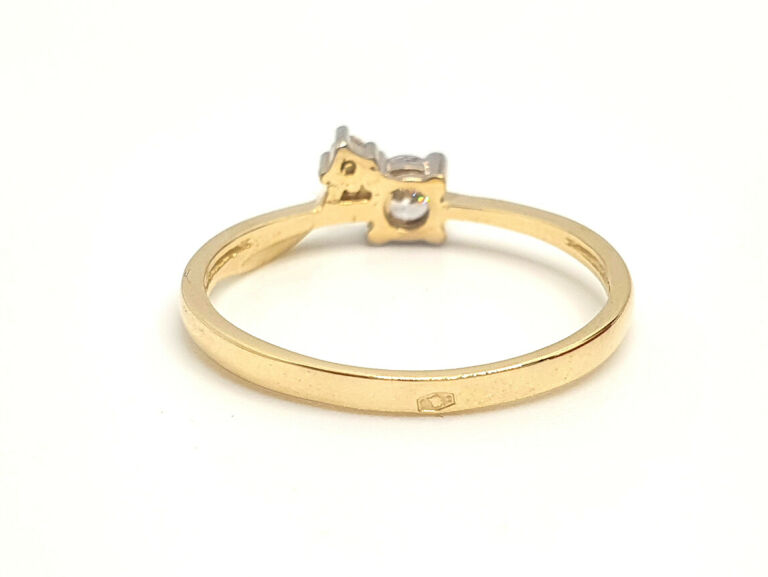 zloty-pierscionek-z-cyrkoniami-585-r19-195g-marka-226434-1704211