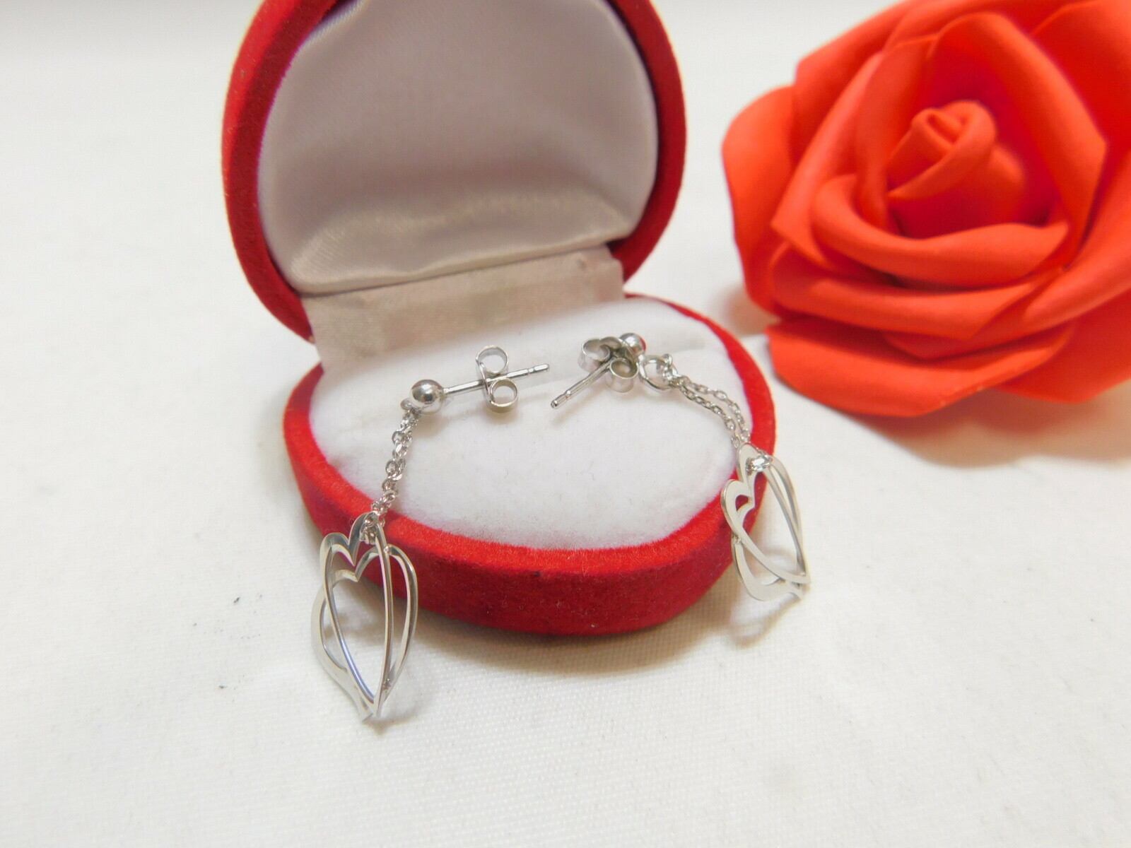 srebrne-wiszace-kolczyki-serduszka-144-g-925-kamien-bez-kamienia