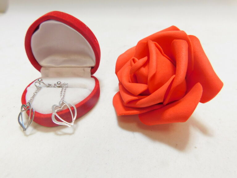 srebrne-wiszace-kolczyki-serduszka-144-g-925-rodzaj-wyrob-jubilerski