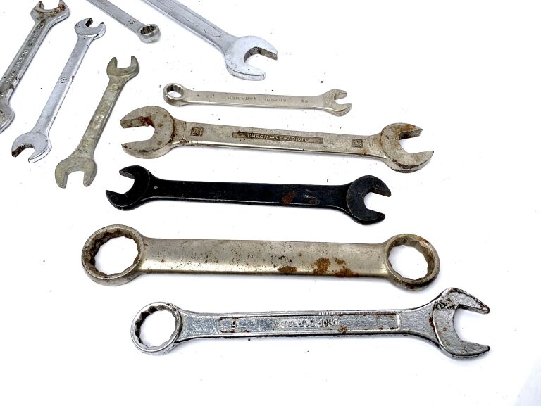 mix-kluczy-plaskich-stan-uzywany