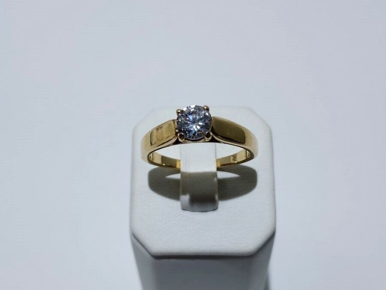 sliczny-zloty-pierscionek-585-marka-inna-marka