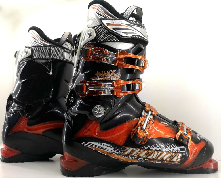 buty-narciarskie-tecnica-phoenix-12-air-shell-liczba-klamer-4