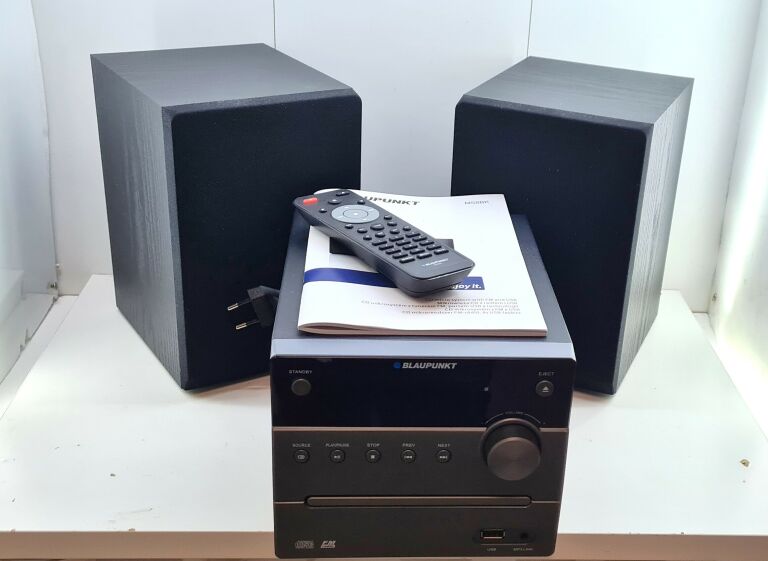 mikrowieza-blaupunkt-ms8bk-fmcdusbaux-polecam-stan-uzywany