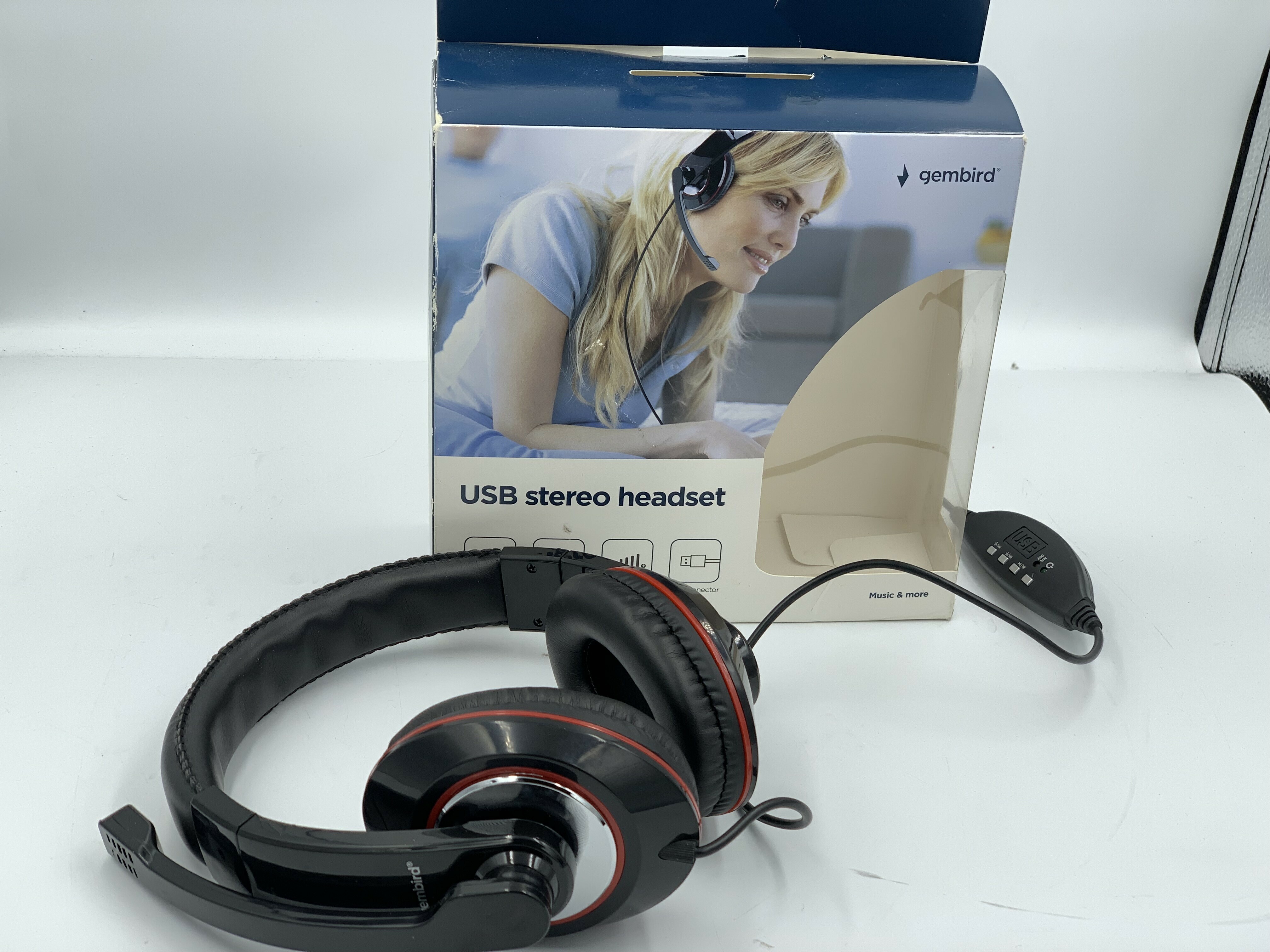 S UCHAWKI GEMBIRD USB STEREO HEADSET Z MIKROFONEM S uchawki