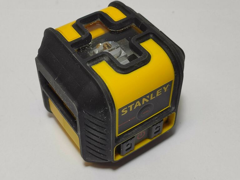 LASER KRZYŻOWY STANLEY CROSS 90