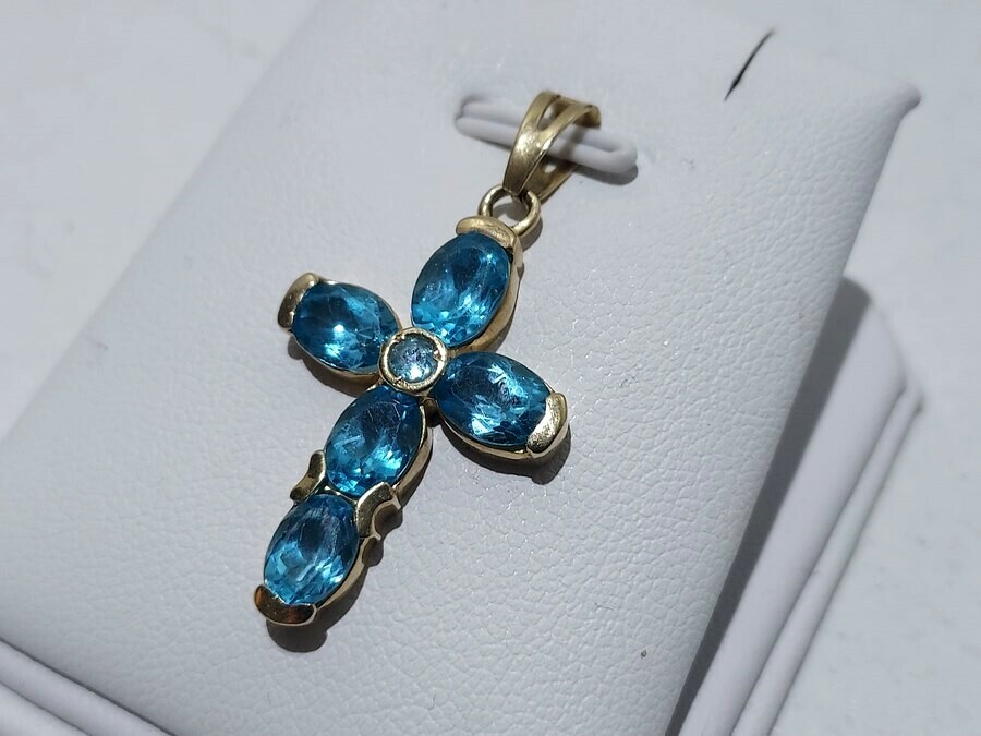 piekny-krzyzyk-z-blekitnymi-kamieniami-pr585-stan-11323-238058