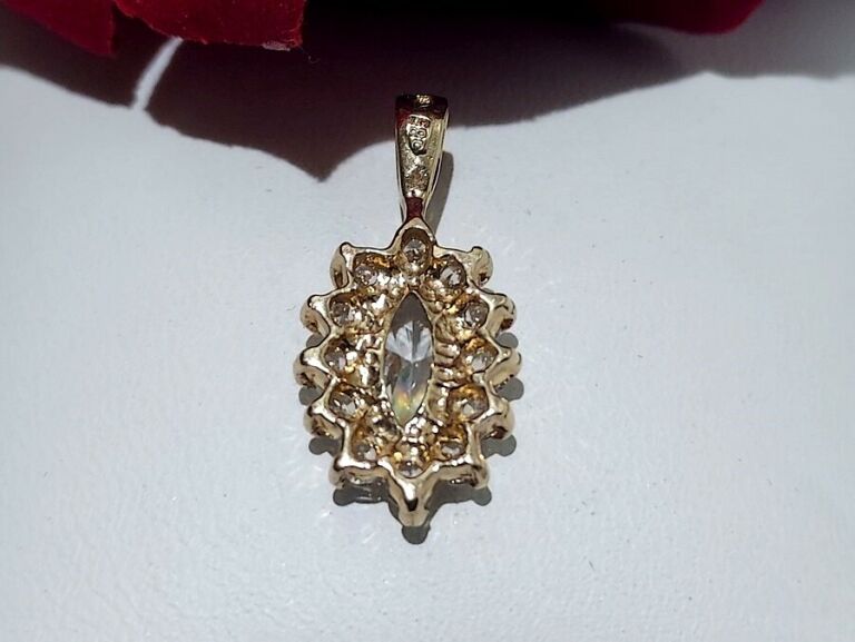 piekna-przewieszka-pr585-kolor-dominujacy-zloty