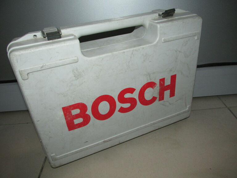 WYRZYNARKA BOSCH GST 60 PBE