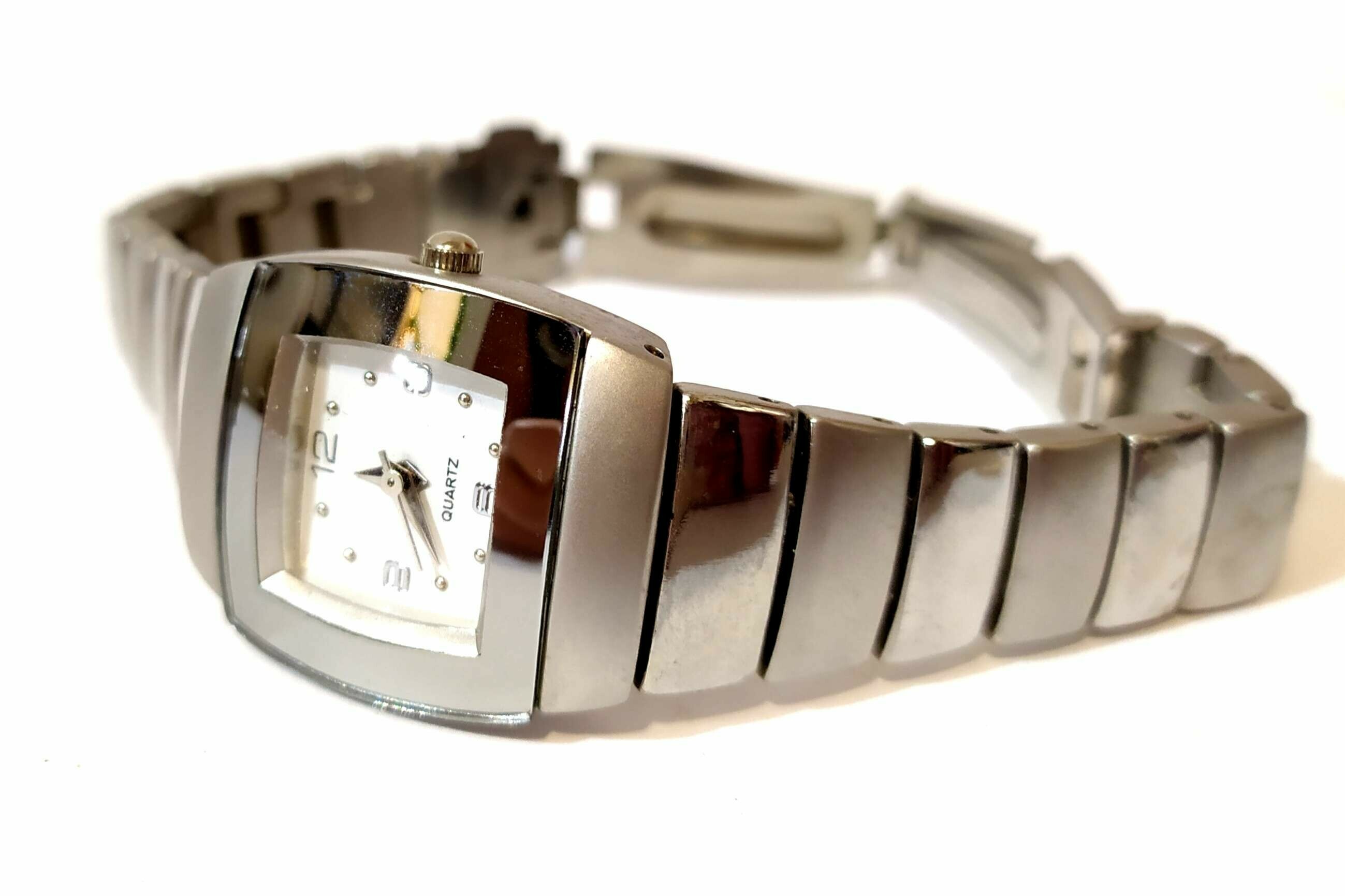 zegarek-damski-rodzaj-analogowe