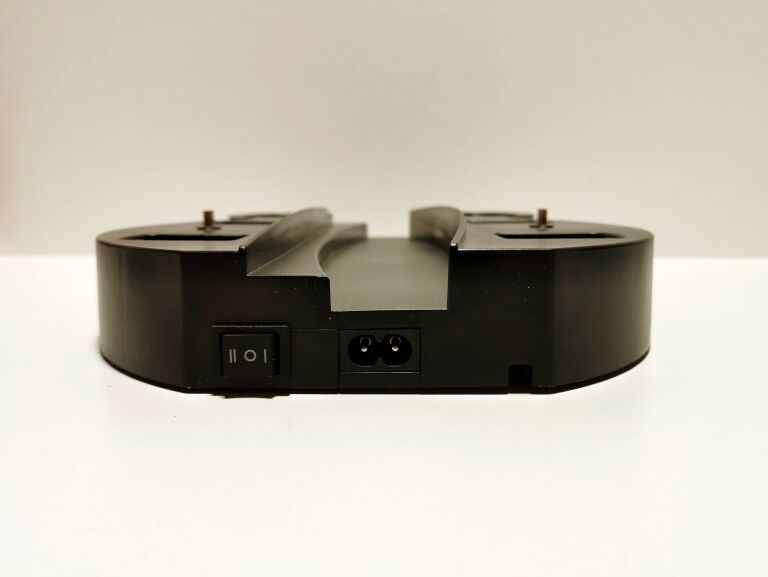PODSTAWKA PS3 SLIM NITHO 2XPAD 2XMOVE USZKODZONA