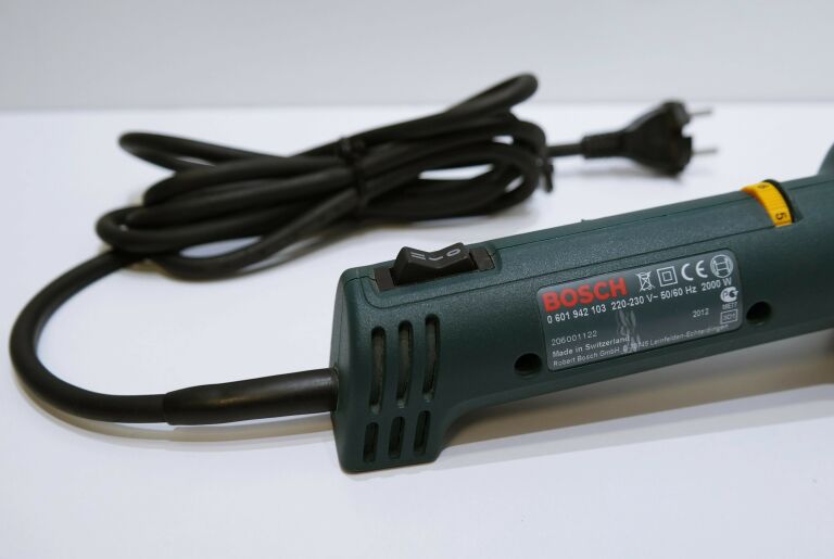 OPALARKA BOSCH GHG 600 CE 2000W