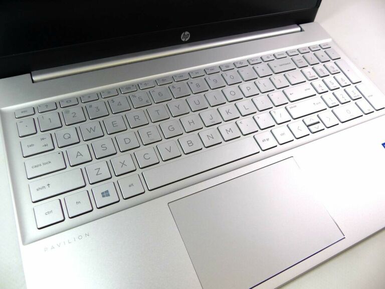 LAPTOP HP PAWILION 15-EGO0052NW KOMPLET