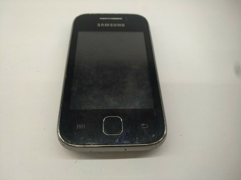 TELEFON SAMSUNG GT-S5360 GALAXY Y DEFEKT