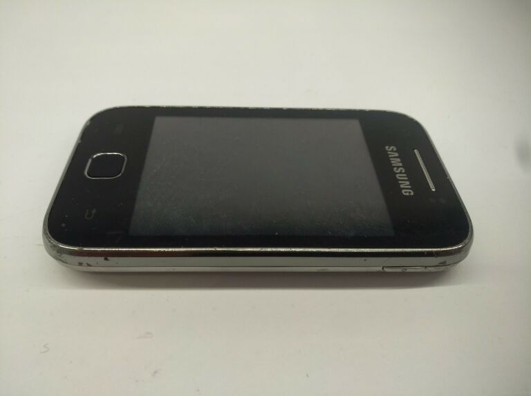 TELEFON SAMSUNG GT-S5360 GALAXY Y DEFEKT