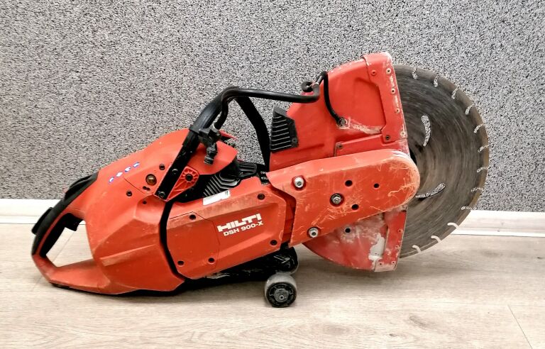 PIŁA SPALINOWA DO BETONU HILTI DSH 900