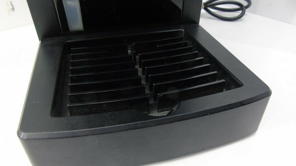 ekspres-cisnieniowy-saeco-poemia-marka-saeco