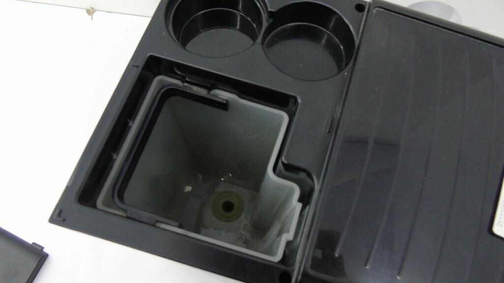 ekspres-cisnieniowy-saeco-poemia-rodzaj-ekspresu-brak-informacji