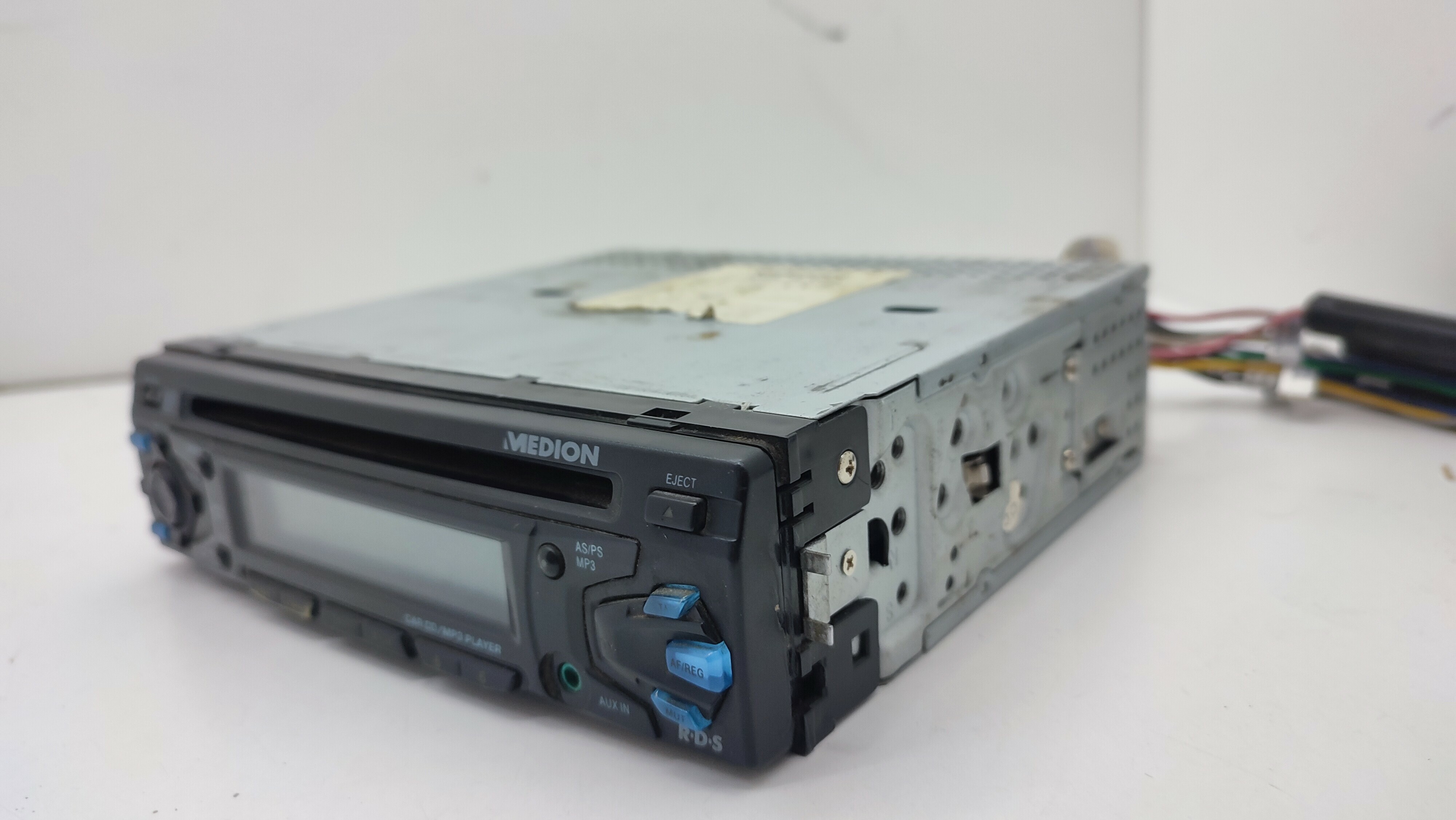 radio-samochodowe-medion-md-4366-na-czesci-model-md-4366