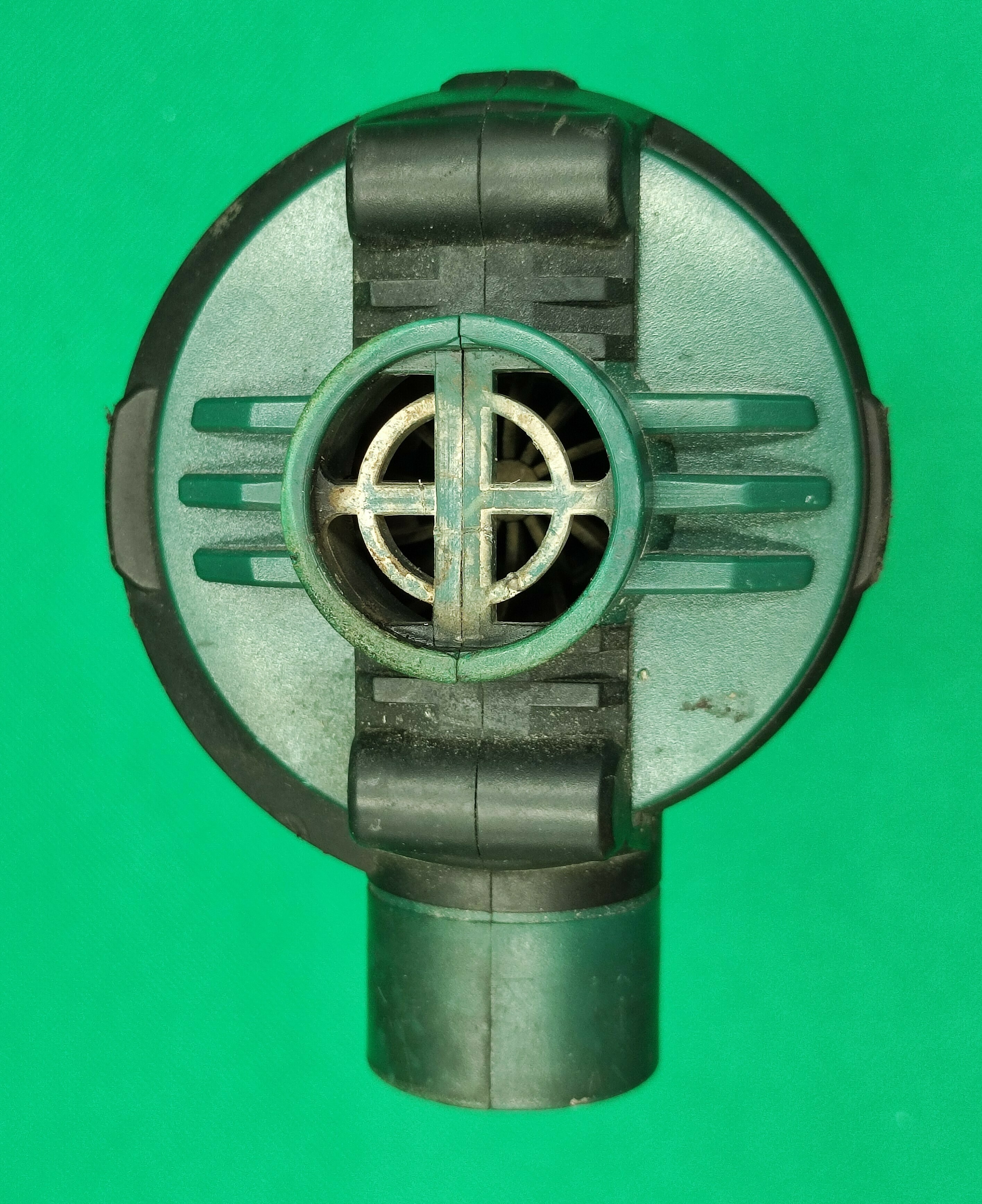 kompresor-akumulatorowy-parkside-pompa-powietrzna-wydajnosc-efektywna-13