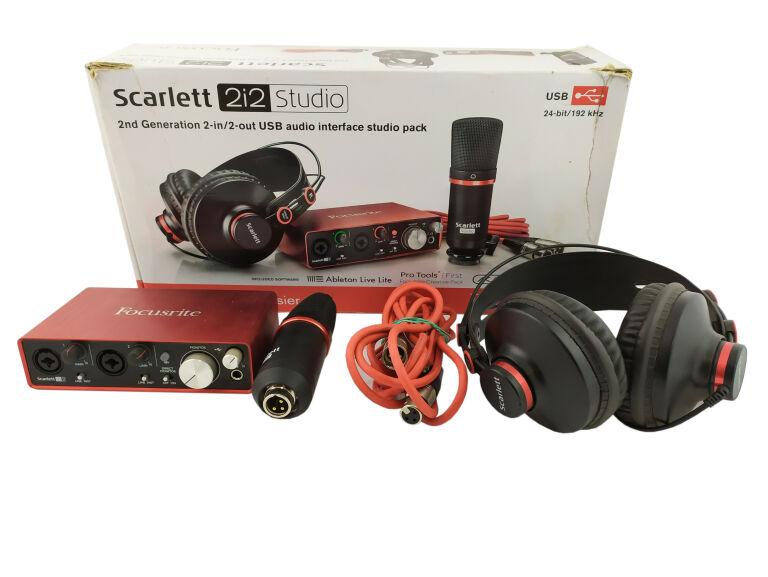 ZESTAW INTERFEJS FOCUSRITE SCARLETT 2I2 2GEN