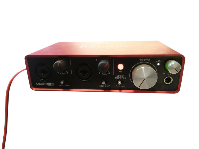 ZESTAW INTERFEJS FOCUSRITE SCARLETT 2I2 2GEN
