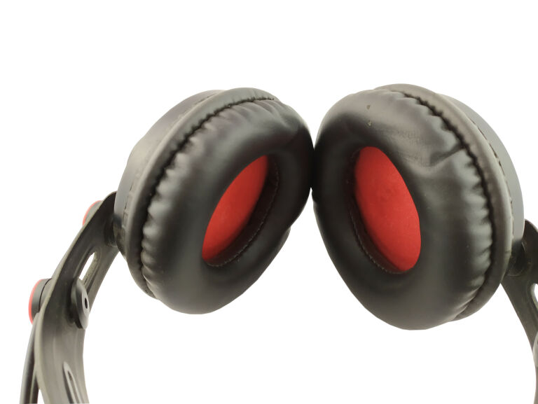 ZESTAW INTERFEJS FOCUSRITE SCARLETT 2I2 2GEN