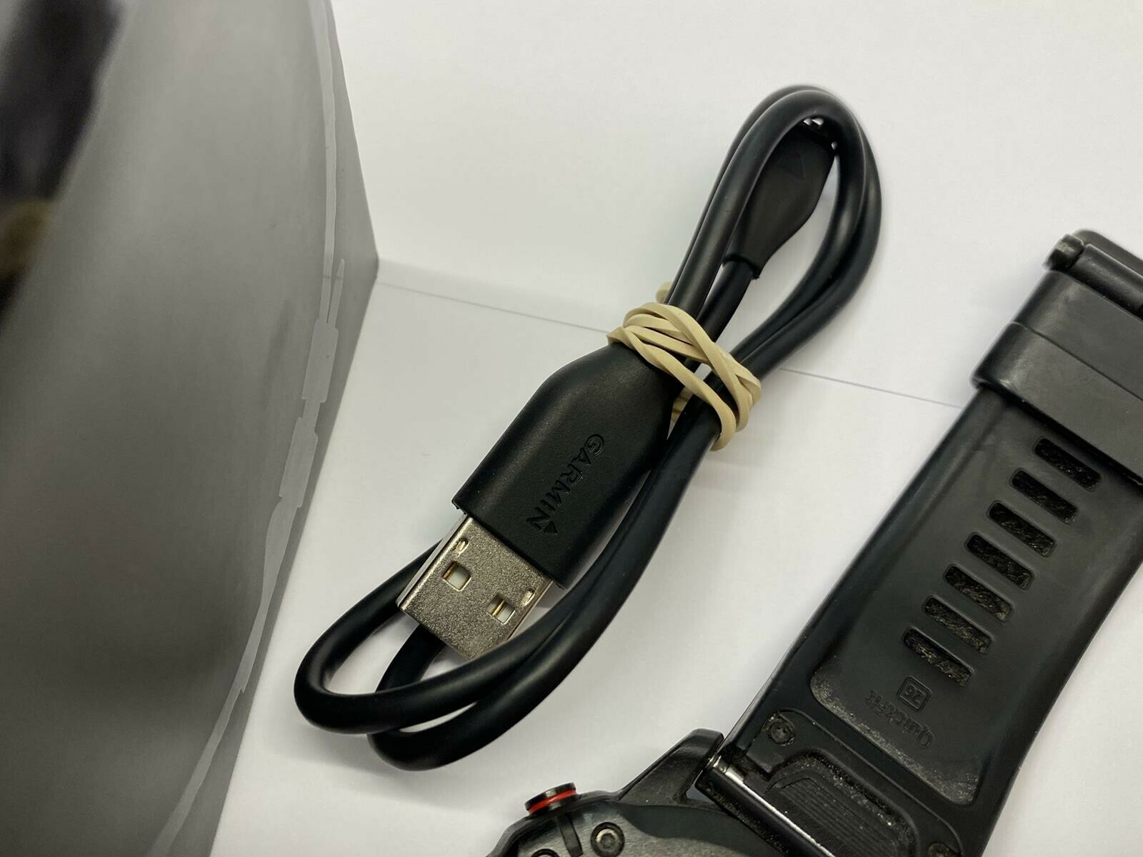 smartwatch-garmin-fenix-6x-pro-ksztalt-koperty-okragly