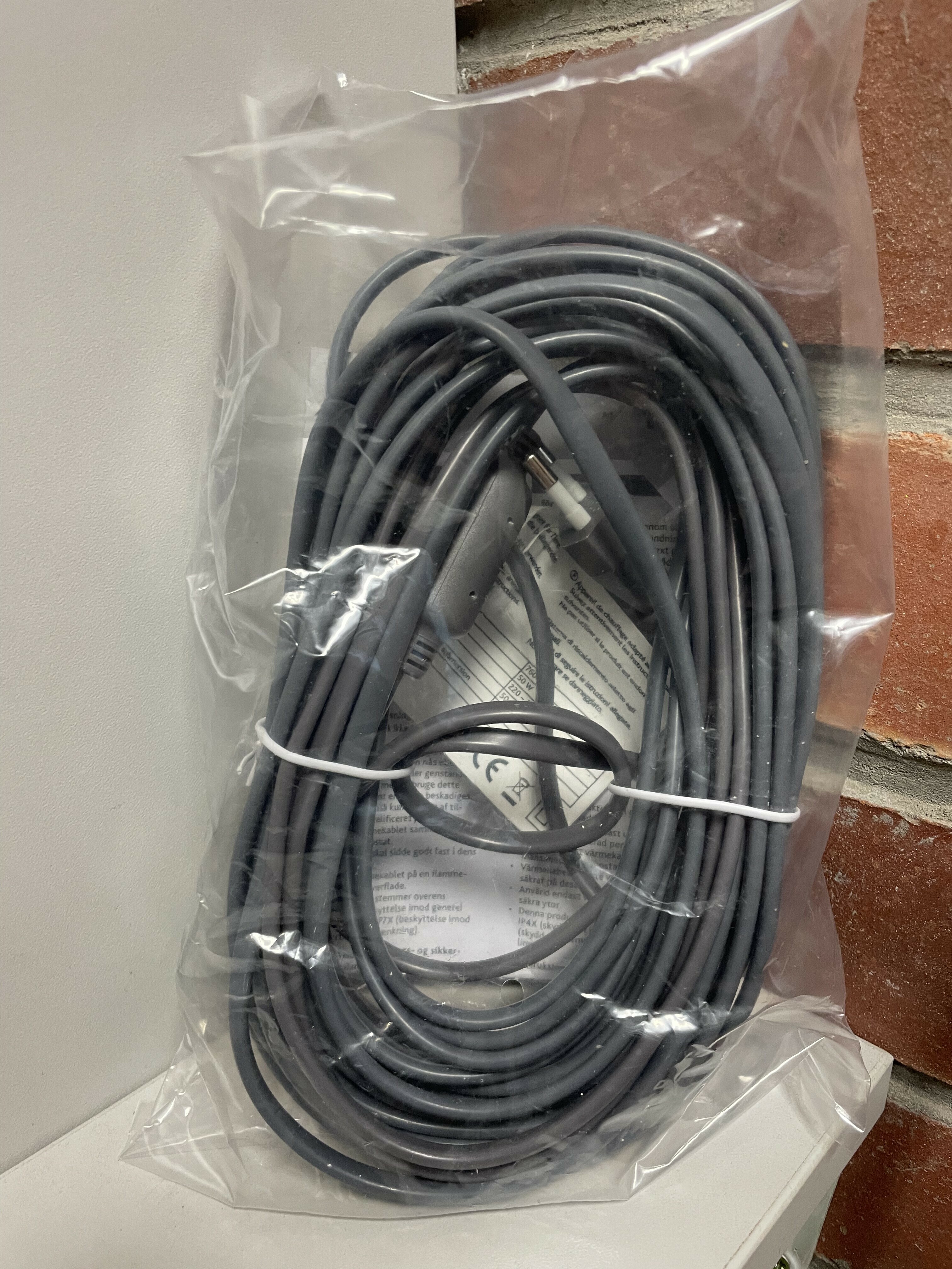 kabel-grzewczy-trixie-76082-krotka-2u-sj-olawa