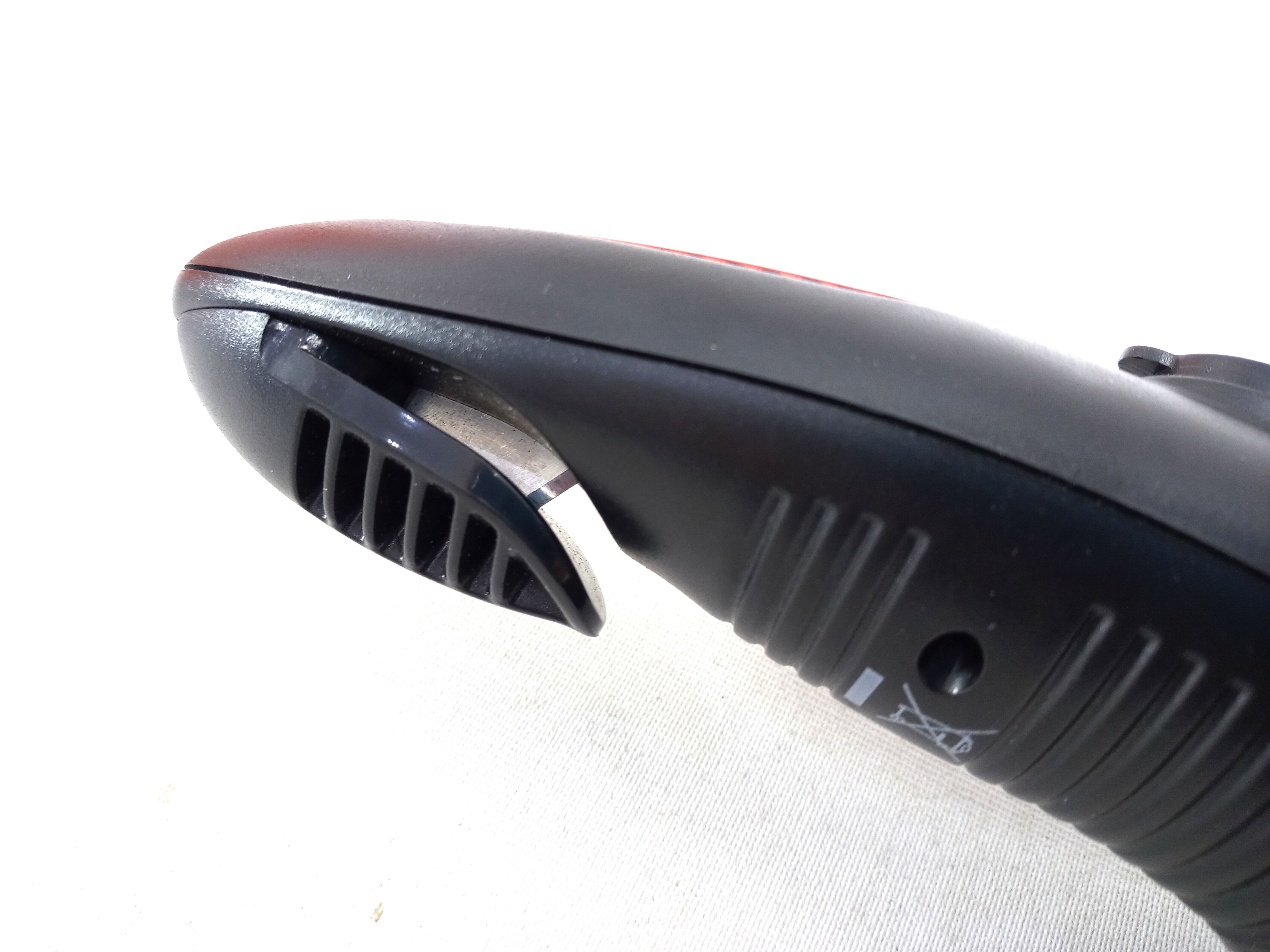 latarka-wielofunkcyjna-ratunkowa-forever-5w1-opis-kod-producenta-forever