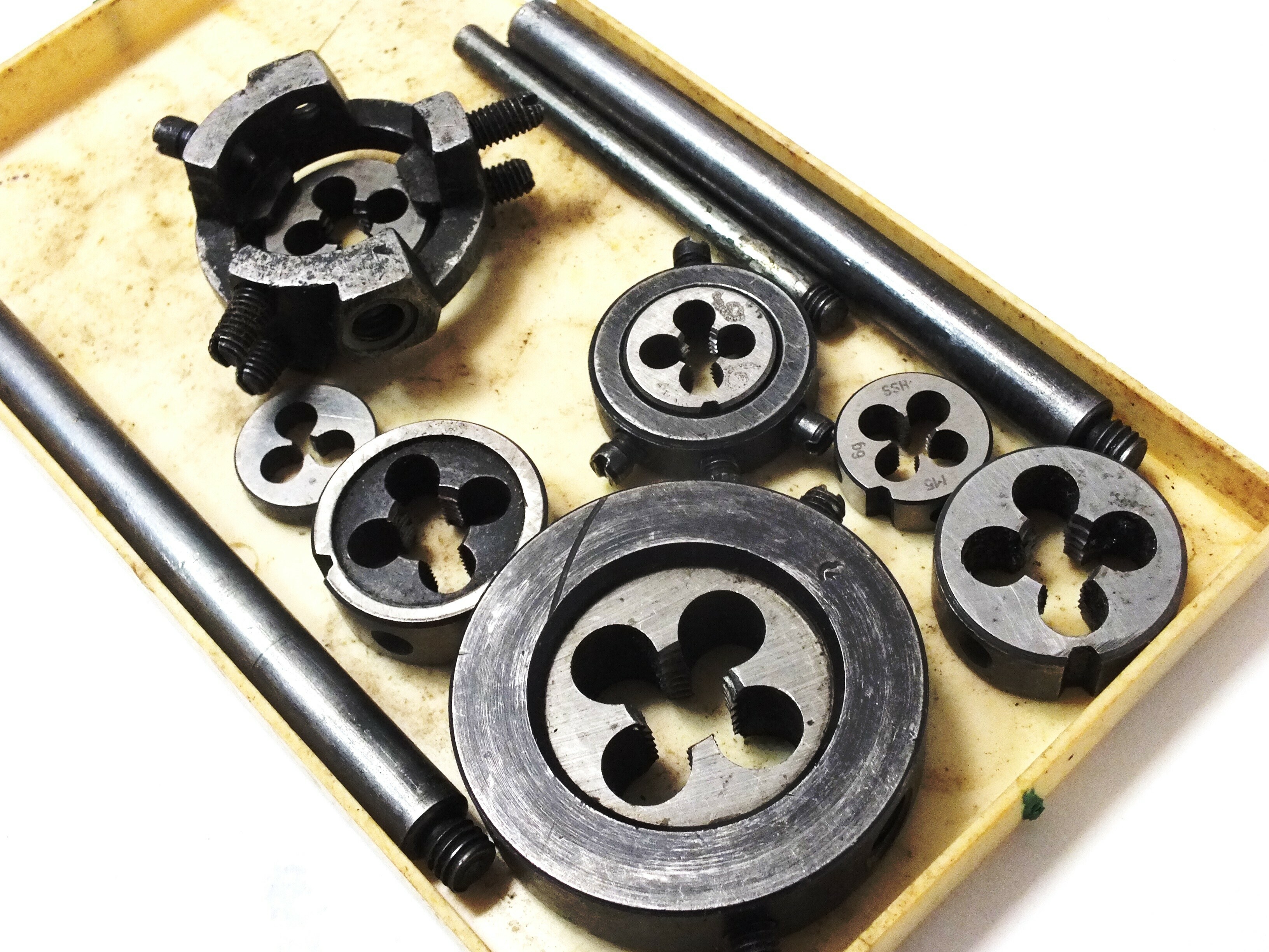 mala-gwintownica-marymoncka-65-warszawa