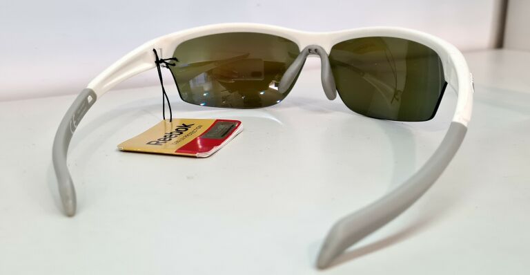 okulary-przeciwsloneczne-reebok-r932602-typ-ochrony-filtr-uv-400-kat-3