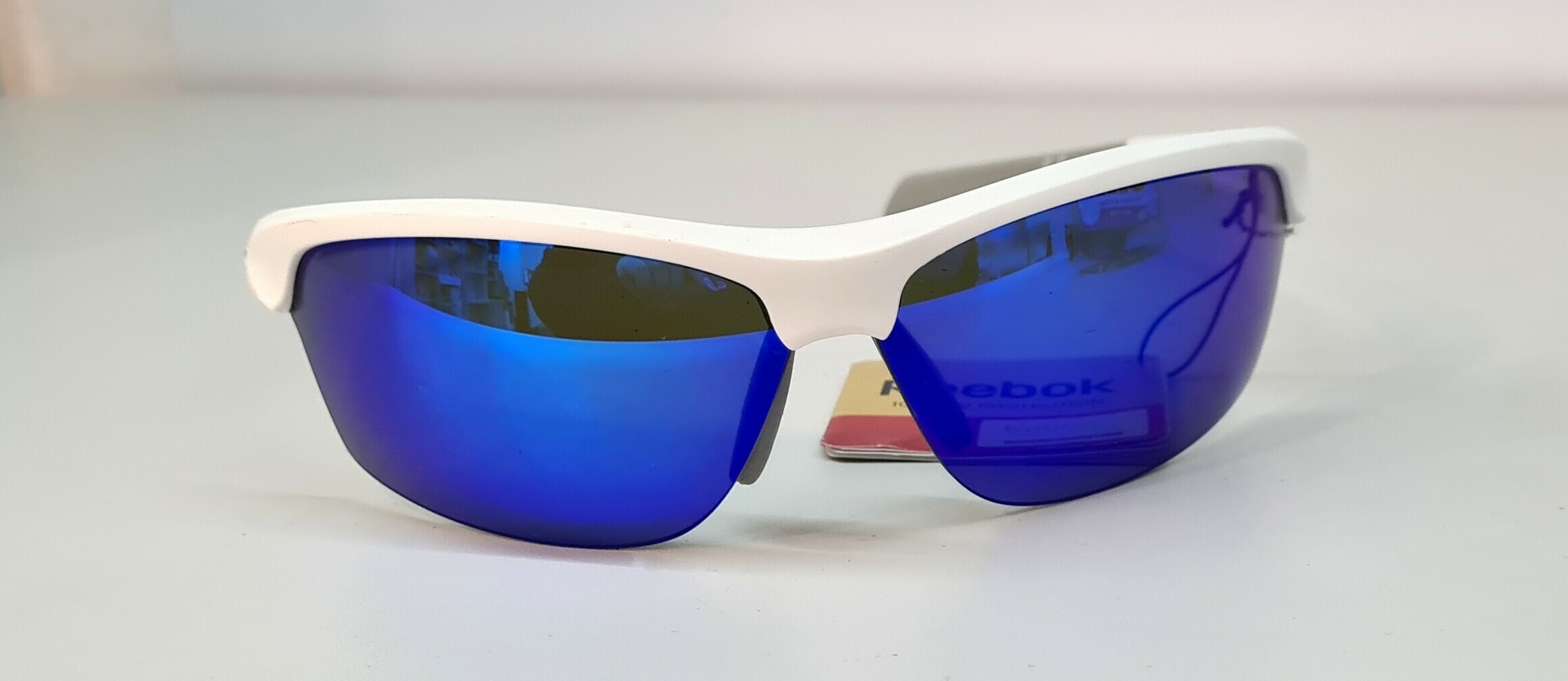 okulary-przeciwsloneczne-reebok-r932602-marka-reebok