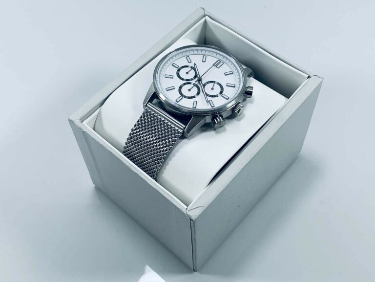 zegarek-damski-zara-5atm-mesh-silver-25cm-pudelk-stan-uzywany