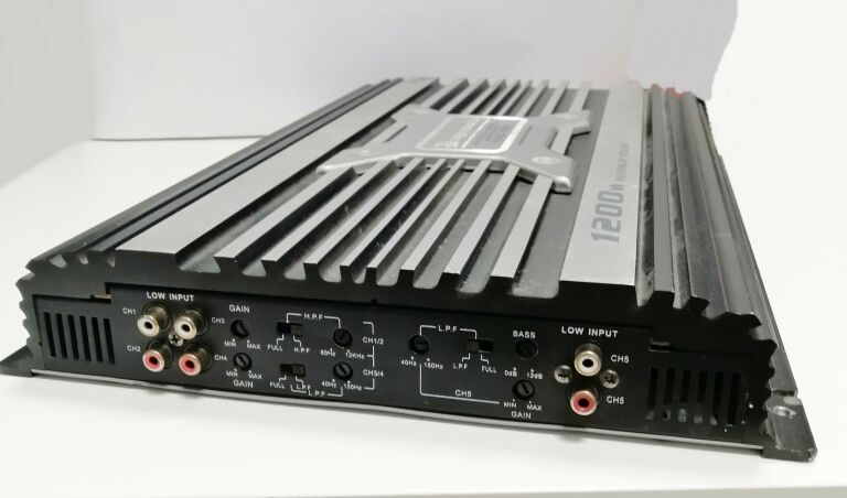 WZMACNIACZ SAMOCHODOWY DRAGONSOUND KAC-859