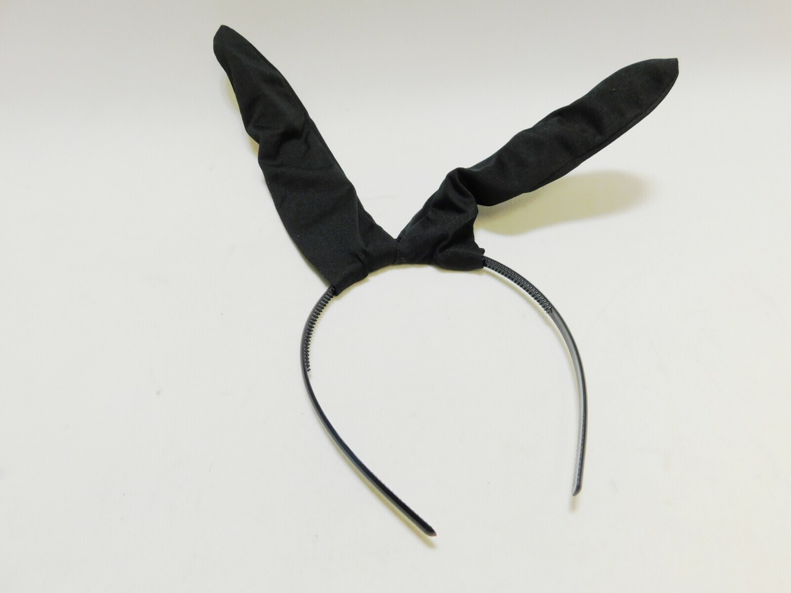 czarna-opaska-do-wlosow-z-uszami-sylwester-zwyciestwa-28-busko-zdroj-palladium