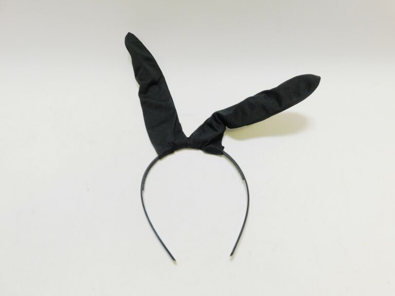 czarna-opaska-do-wlosow-z-uszami-sylwester-marka-ecarla