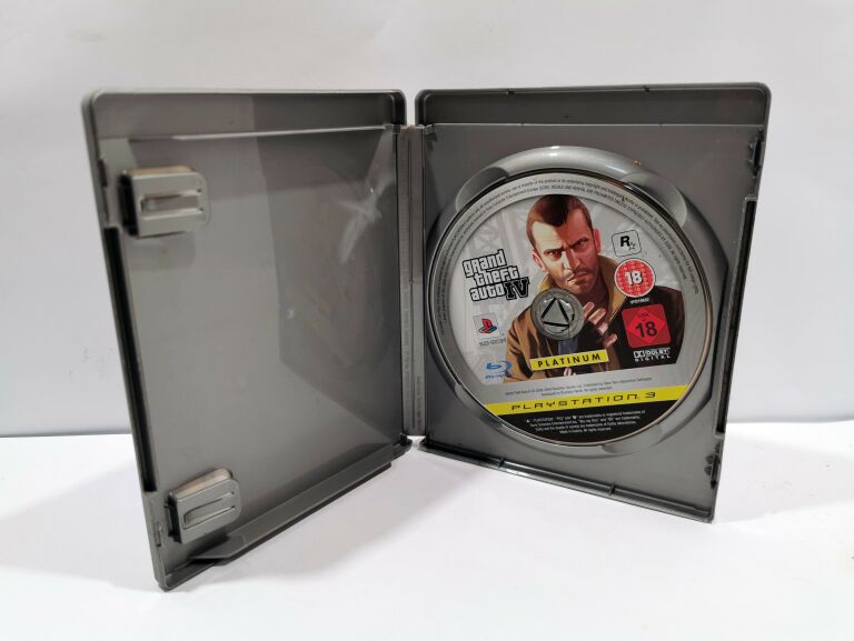 GTA GRAND THEFT AUTO IV 4 PS3