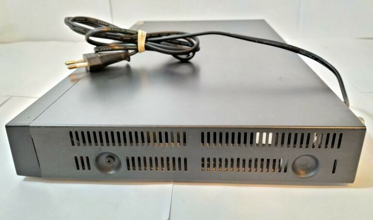 NAGRYWARKA DVD SAMSUNG R145 *OPIS