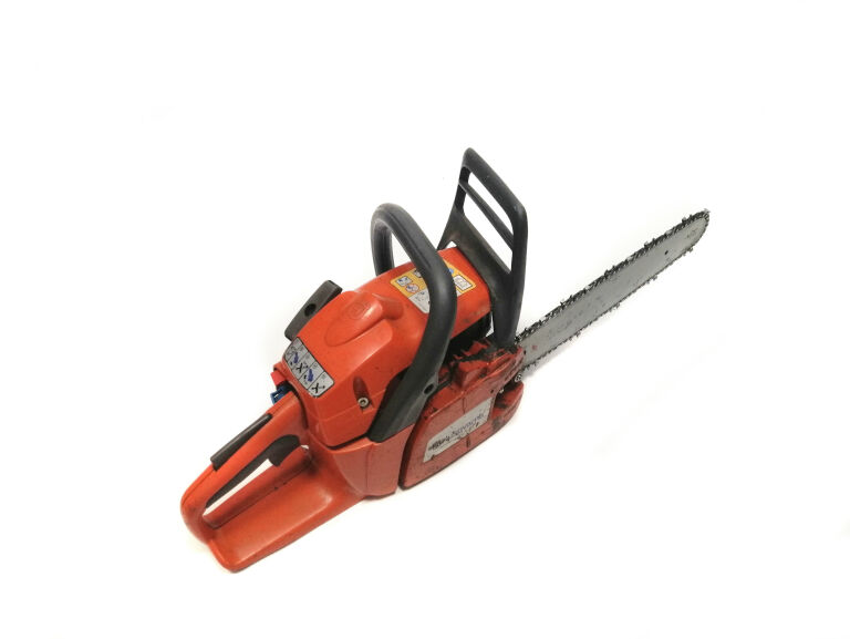 PIŁA SPALINOWA HUSQVARNA 240 SE-561 82
