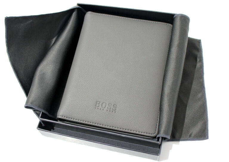 portfel-damski-hugo-boss-szary-pudelko-jana-pawla-ii-41a-warszawa