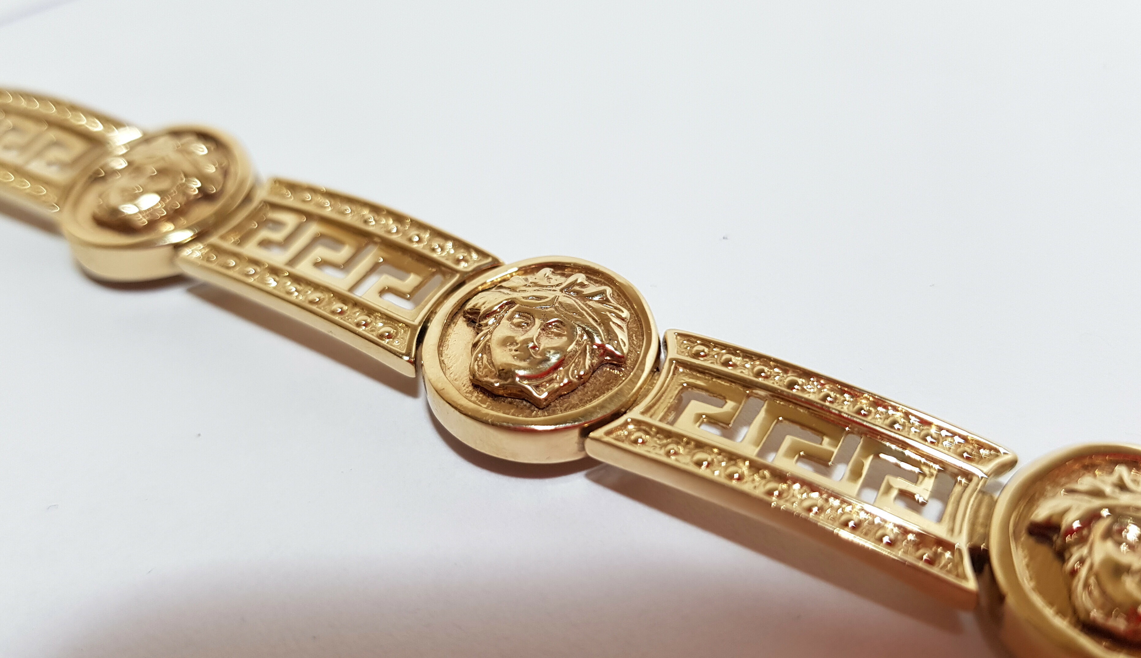 zlota-damska-bransoletka-versace-14k-kolor-dominujacy-zloty