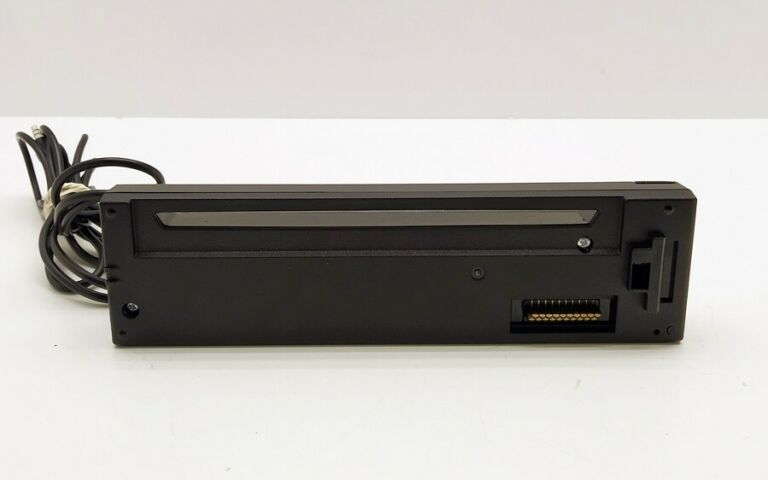 PANEL RADIA SAMOCHODOWEGO JVC KD-R792BT