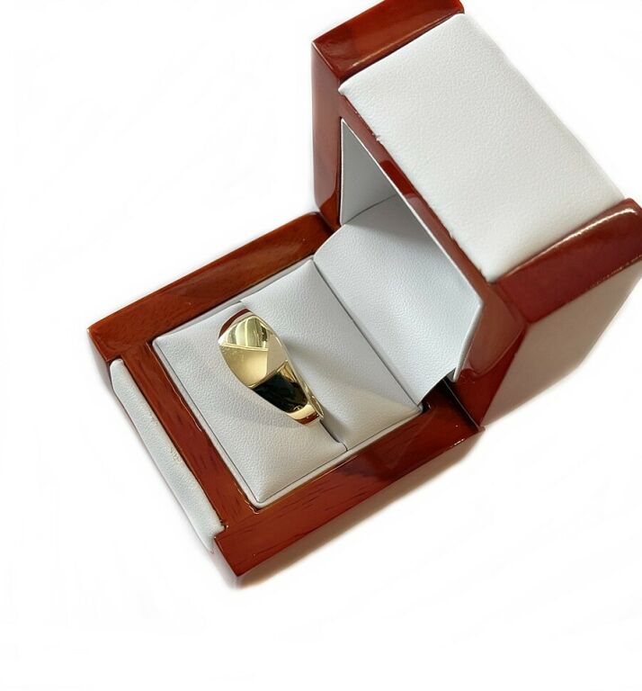 zloty-sygnet-stan-uzywany